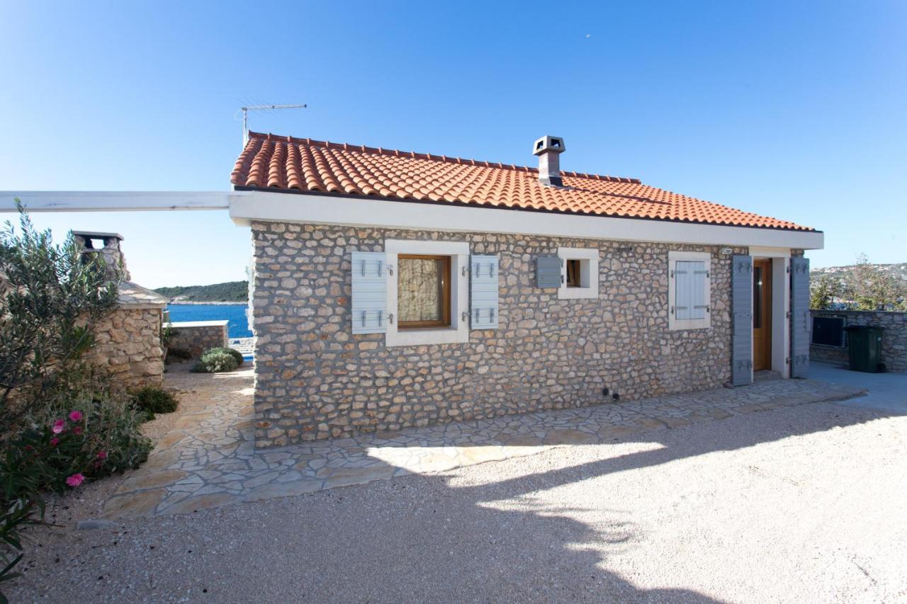 Villa, Stone House With Swimming Pool & Sauna, Beach, Sevid Exterior foto